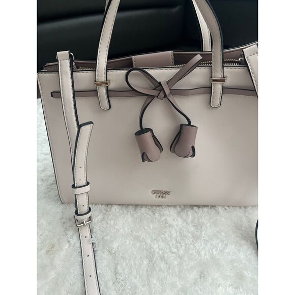 Guess 1981 Blush Pink Tassel Bow Top Handle Crossbody Leather Structured Bag - Picture 5 of 9